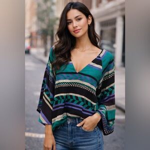 Traffic‎ People Geometric Retro V- Neck Top 🎨 Y2K, Vintage, Maximalist, Artsy